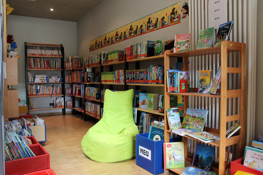 Die Bücherei St. Antonius bietet ein reichhaltiges Angebot an Büchern und Spielen